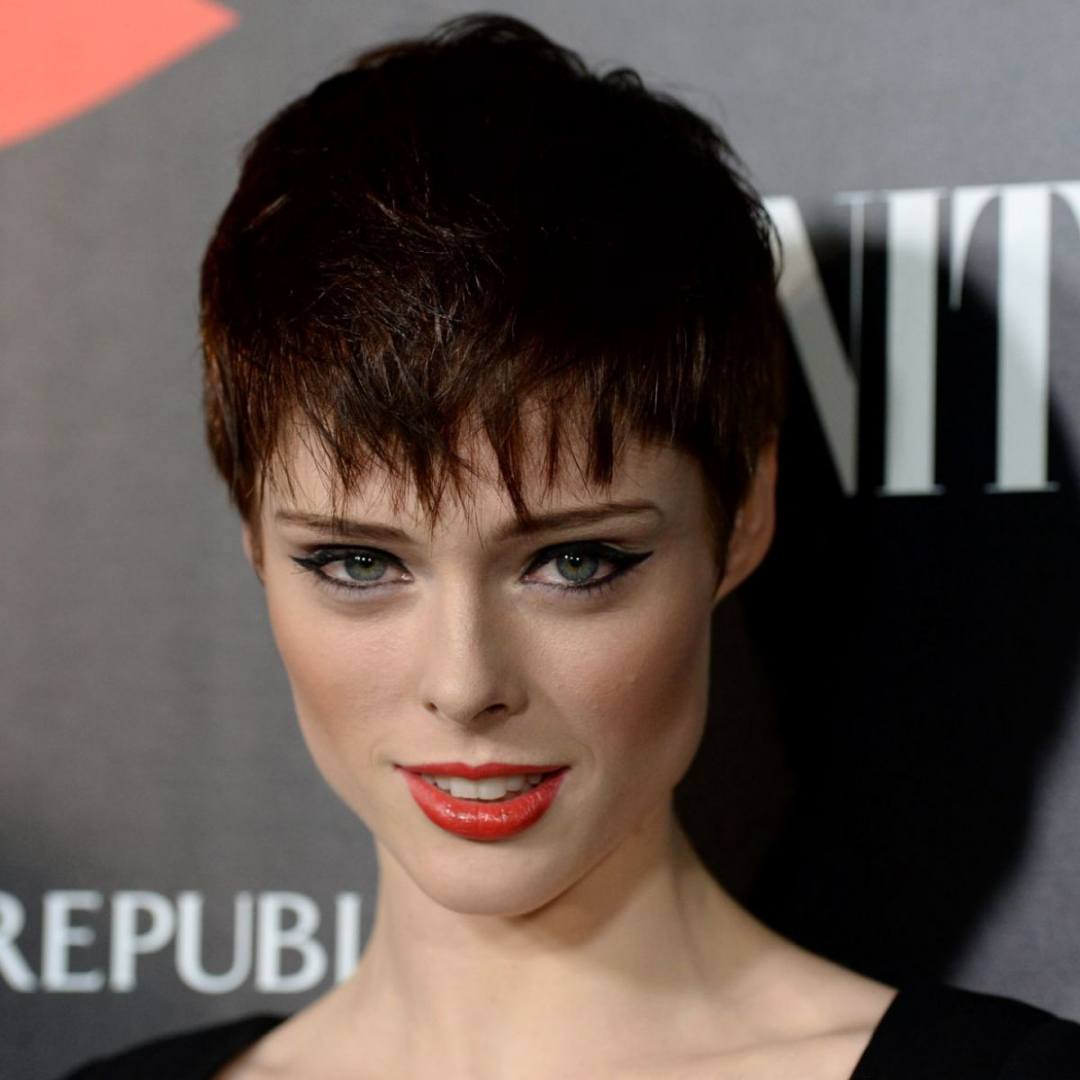 cortes de cabello para cara diamante Coco Rocha corte pixie
